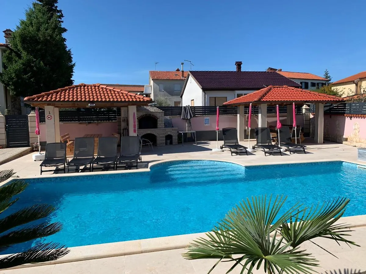 Apartment Villa Ana